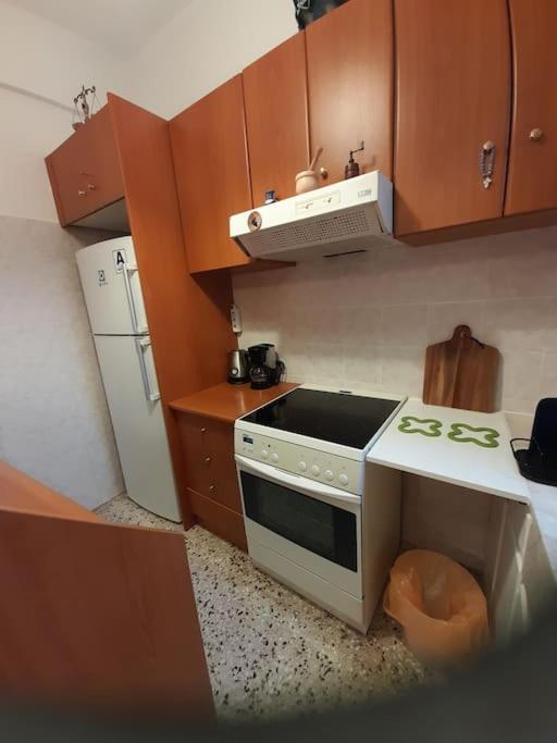Eleni'S House Near To Thisio أثينا المظهر الخارجي الصورة